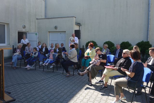 Uczestnicy Narodowego Czytania