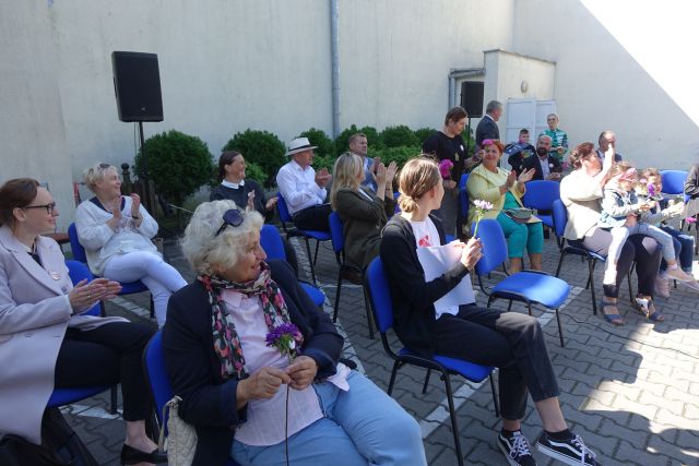 Uczestnicy Narodowego Czytania