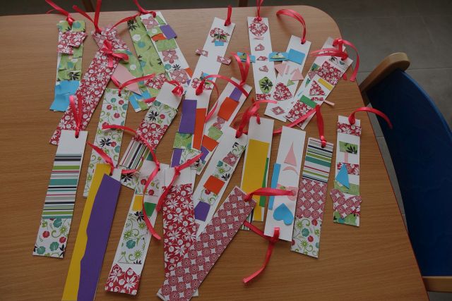 kolorowe zakładki wykonane przez dzieci