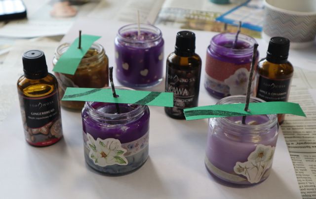 świece sojowe wykonane przez uczestniczki warsztatów