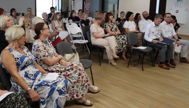 na zdjęciu uczestnicy uroczystości