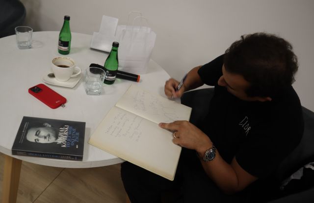 aktor wpisujący się do Kroniki Biblioteki