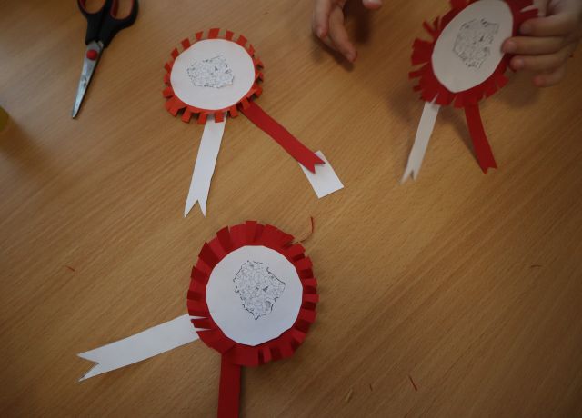 kotyliony wykonane przez dzieci