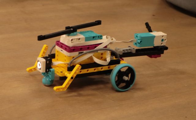 helikopter z klocków LEGO